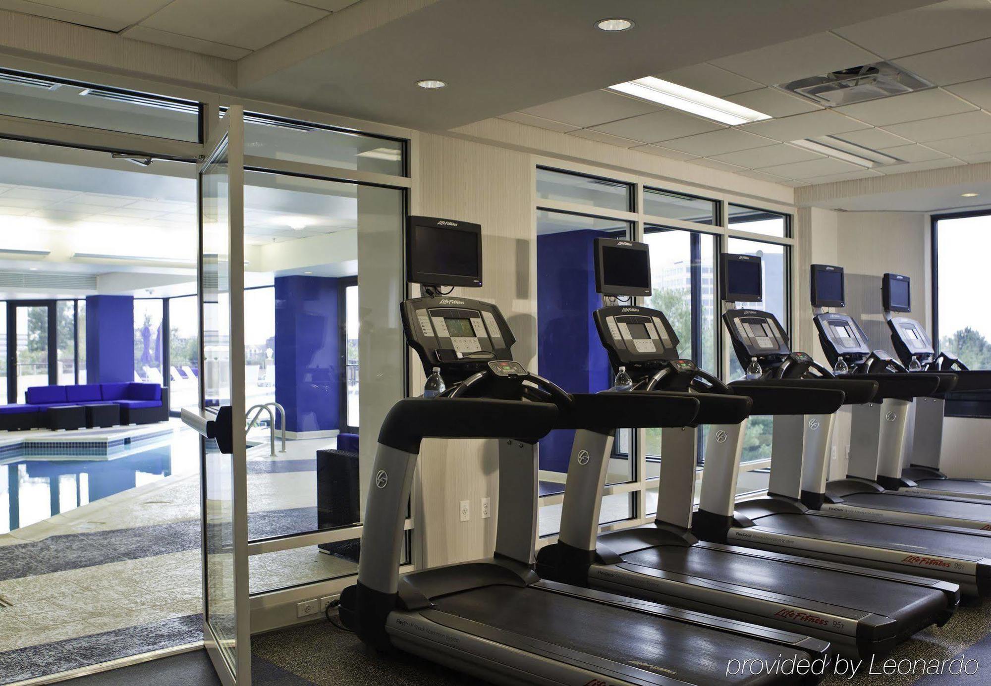 Washington Dulles Marriott Suites Herndon Bagian luar foto