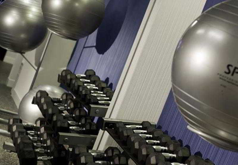 Washington Dulles Marriott Suites Herndon Bagian luar foto